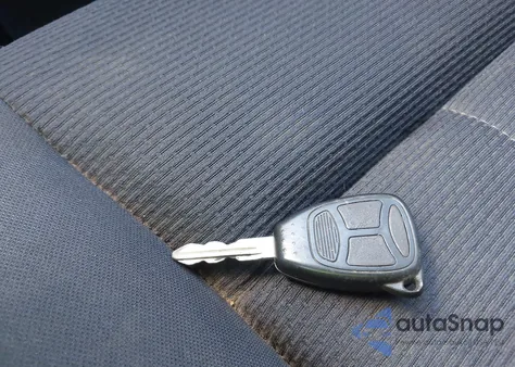 2008 Mitsubishi Raider Ls из США, поврежденный, VIN 1Z7HC28K88S588410